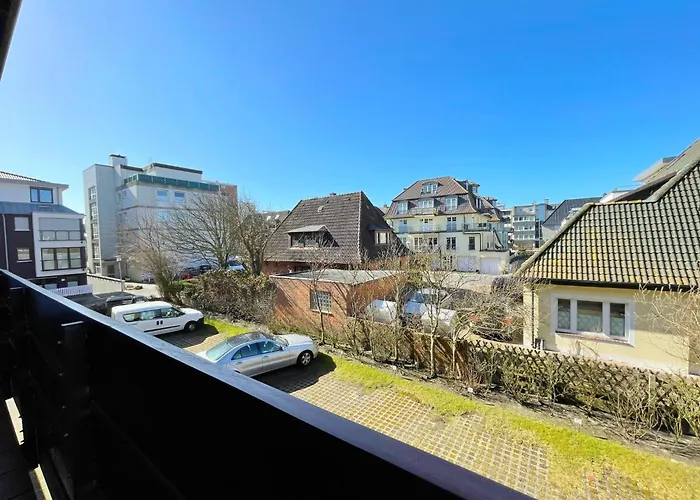 Ferienwohnung mitten in Westerland mit Balkon Strandläufer 2