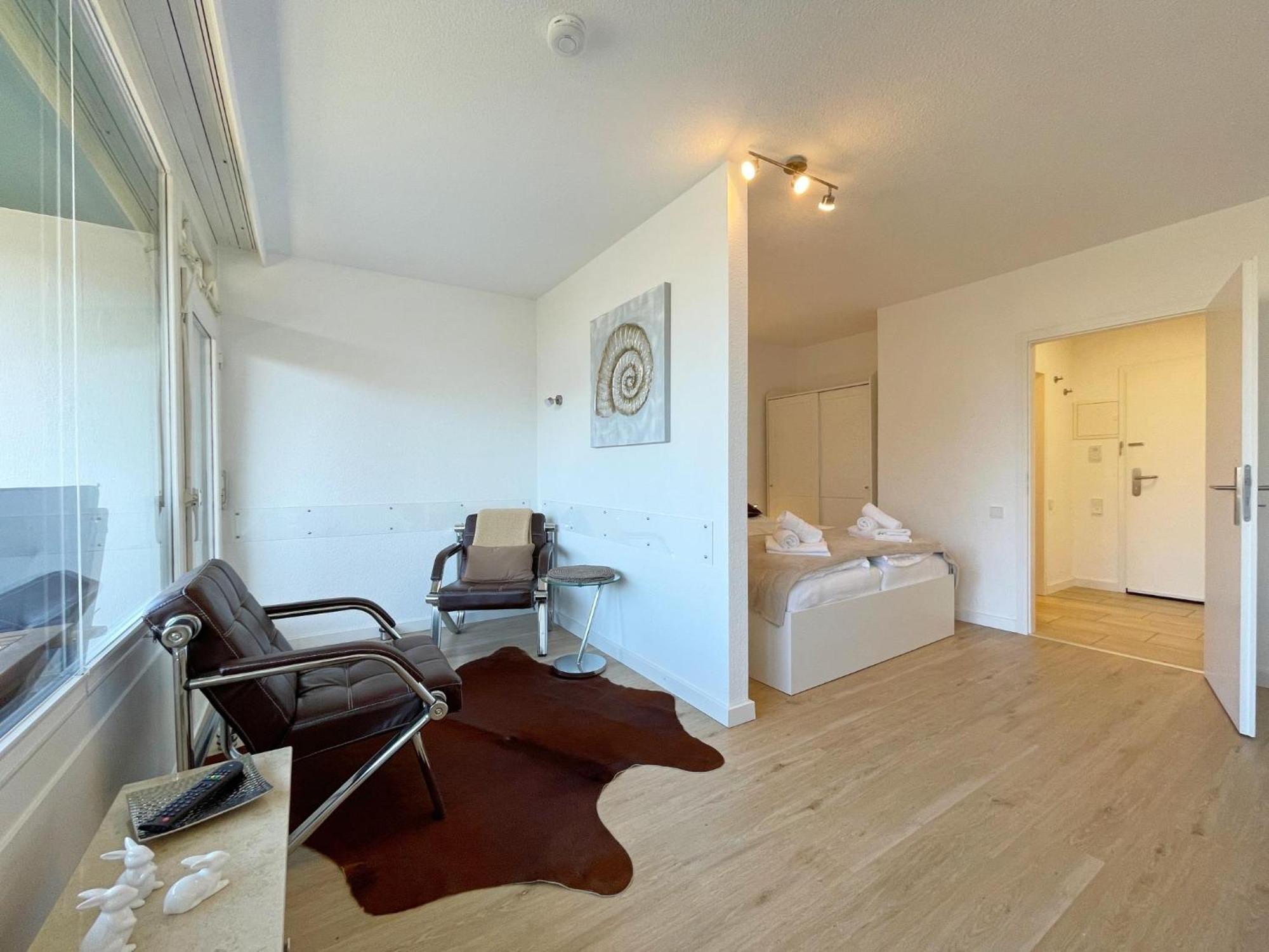 Ferienwohnung Mitten In Mit Balkon Strandläufer 2 Apartment *